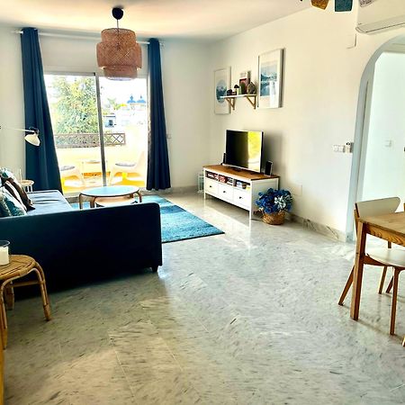 Bright Apartment 300M From The Beach Sitio de Calahonda Esterno foto