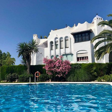 Bright Apartment 300M From The Beach Sitio de Calahonda Esterno foto
