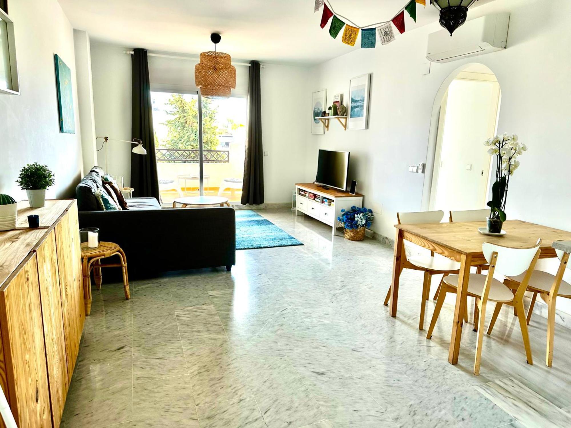 Bright Apartment 300M From The Beach Sitio de Calahonda Esterno foto