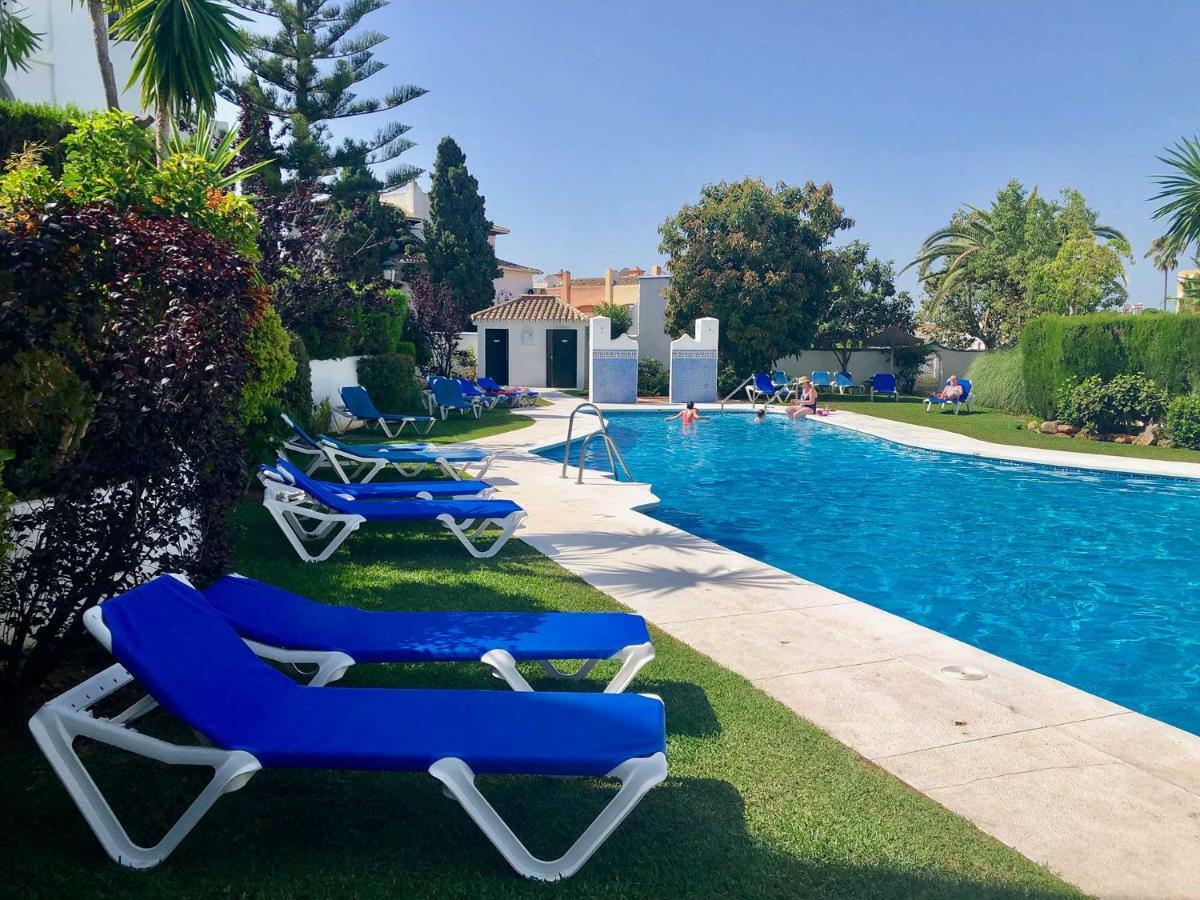 Bright Apartment 300M From The Beach Sitio de Calahonda Esterno foto